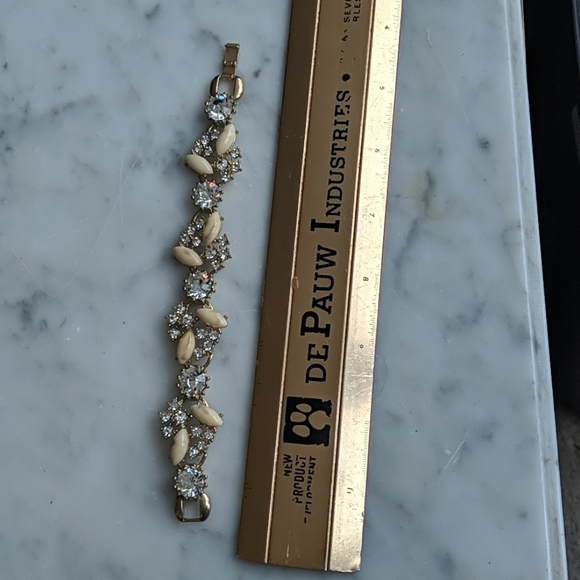 BaubleBar Jewel Tortoise bracelet - Picture 4 of 4